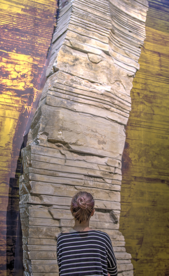 Exposición el Muro Geológico